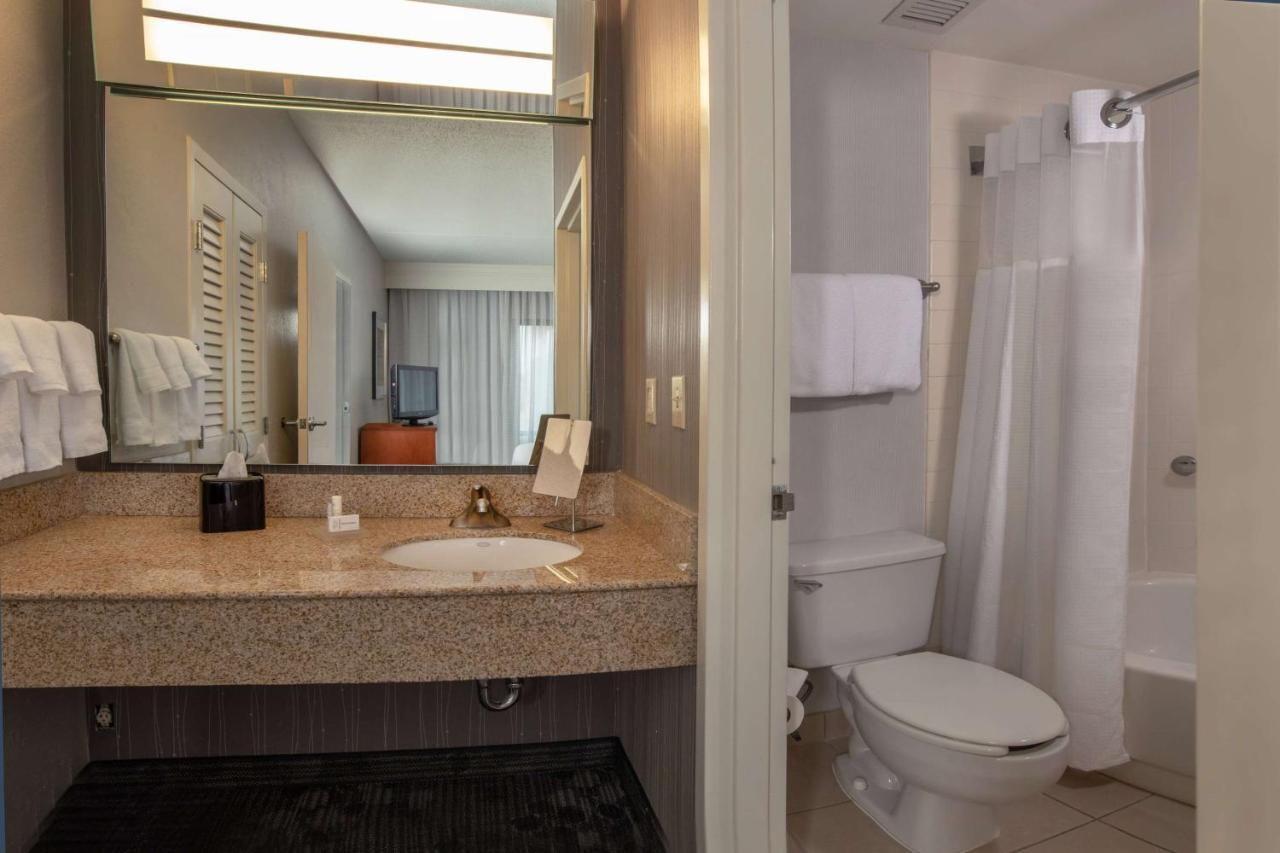Sonesta Select Newark Christiana Mall Exterior photo